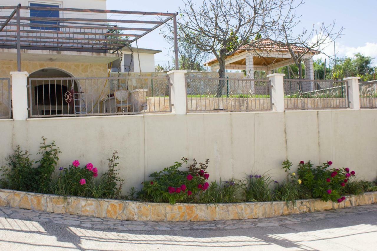 Villa Fig Zmijavci Exteriér fotografie